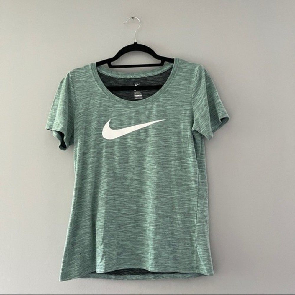 Nike Green Space Dye T-Shirt Short Sleeve Dri-Fit Size Small